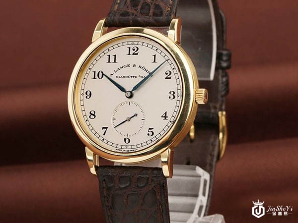 朗格235.021 1815系列手动机械腕表侧边外观展示 朗格235.021 1815系列手动机械腕表侧边外观展示
