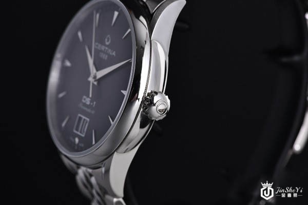 雪铁纳C029.426.11.051.00腕表侧面展示图