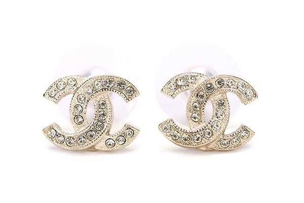 实惠的奢侈品回收靠谱吗？商家：便宜有好货