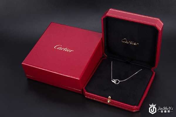 手卡地亚18K白金双环镶钻项链