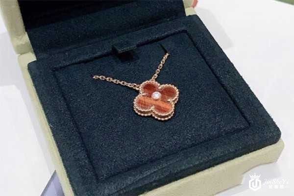 二手梵克雅宝VCA 四叶草项链 二手梵克雅宝VCA 四叶草项链