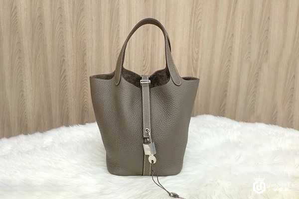 奢侈品回收一般价格是多少 存在起步价吗