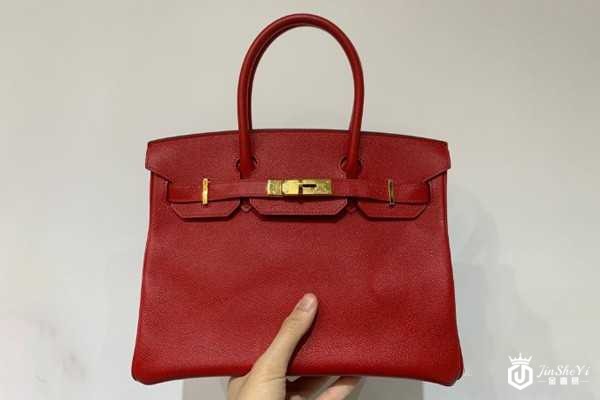 哪里回收奢侈品包包最好 建议你来网上找