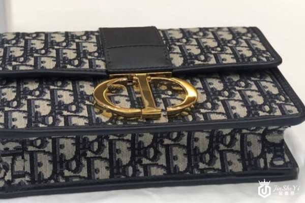 哪个平台回收二手奢侈包包能拿高价