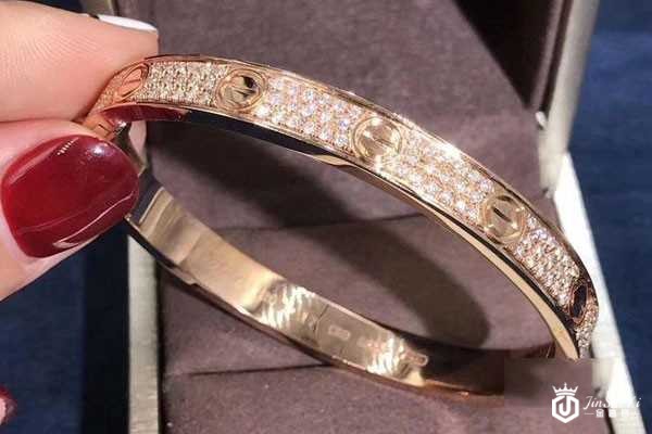 一般二手卡地亚手镯回收吗