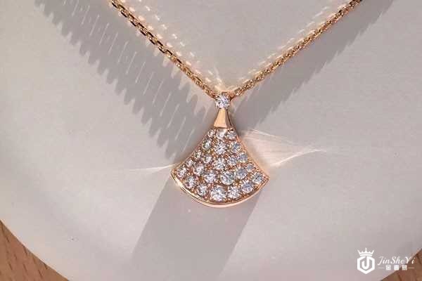 哪里回收奢侈品项链给的报价更胜一筹