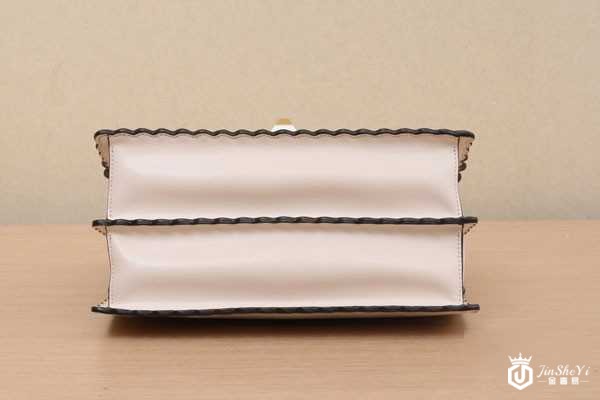 市场上回收奢侈品包包二手打几折才不亏 市场上回收奢侈品包包二手打几折才不亏