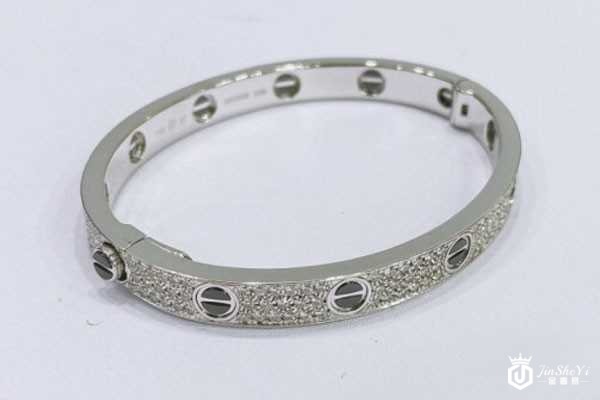 用过的二手卡地亚love手镯回收多少钱