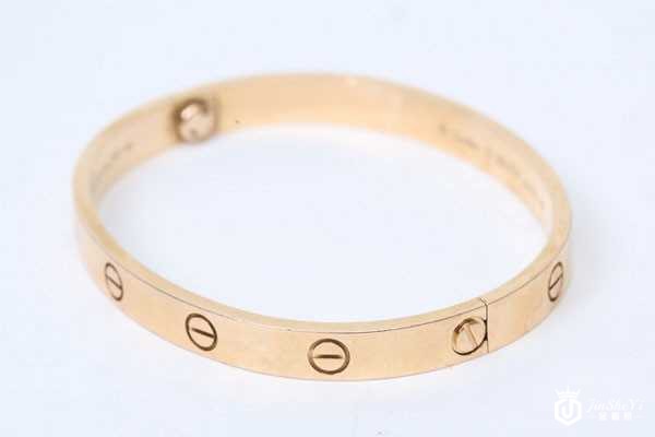 用过的二手卡地亚love手镯回收多少钱