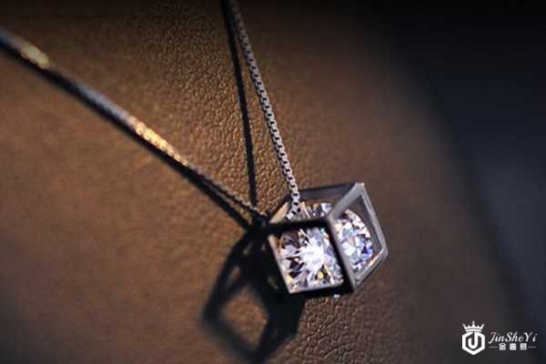 知名的二手奢侈品交易平台的地址在哪里