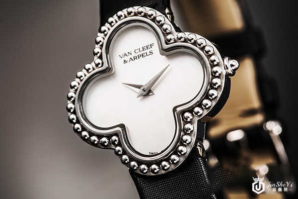 收奢侈品电话上门回收 收奢侈品电话上门回收