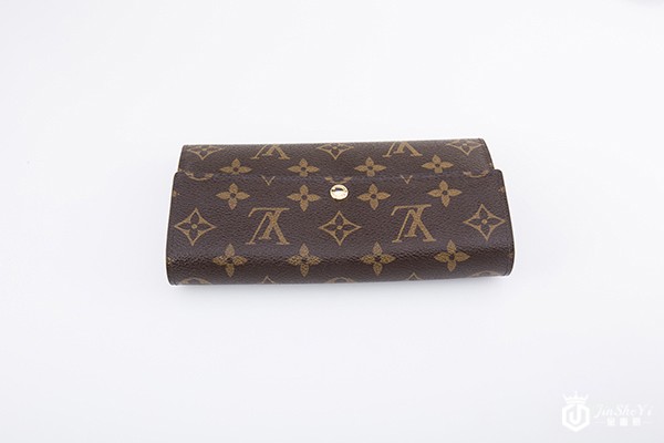 现在回收奢侈品多少钱