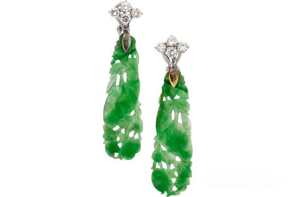 如何分辨翡翠的真假?在奢侈品回收机构能买到翡翠首饰吗?金奢易网 如何分辨翡翠的真假?在奢侈品回收机构能买到翡翠首饰吗?金奢易网