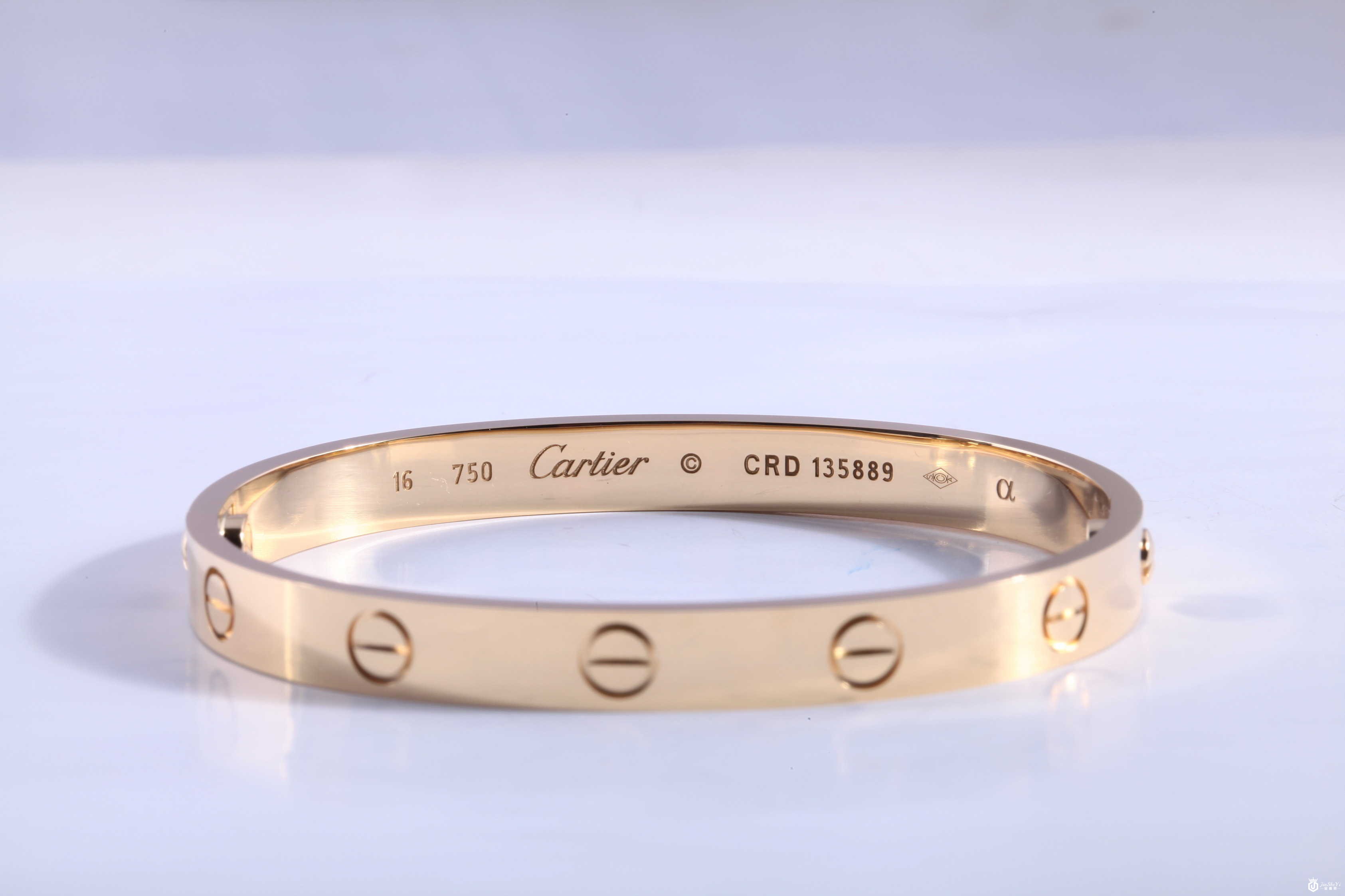 卡地亚love戒指回收价格多少钱？