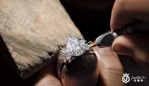 哪里有高价回收奢侈品海瑞温斯顿(harry winston)?