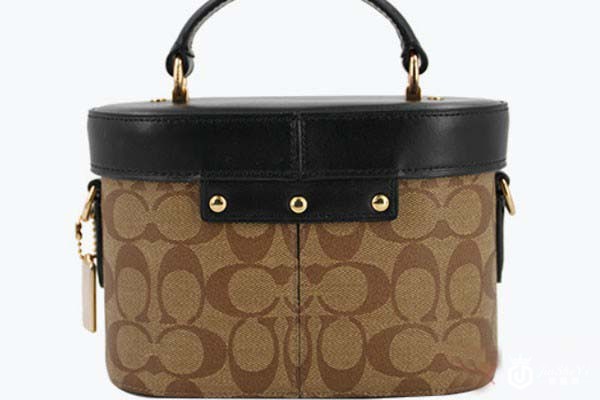 蔻驰女士小号浅棕PVC配皮盒子包78277IMCBI 蔻驰女士小号浅棕PVC配皮盒子包78277IMCBI