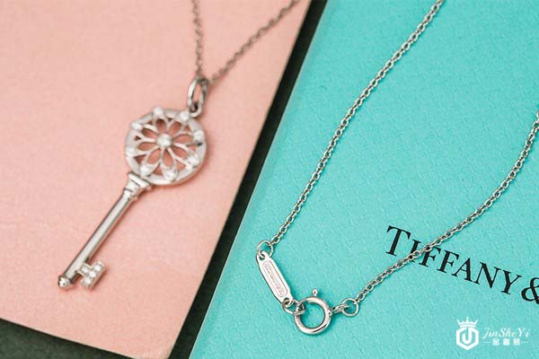 95新蒂芙尼KeyS系列铂金项链细节图