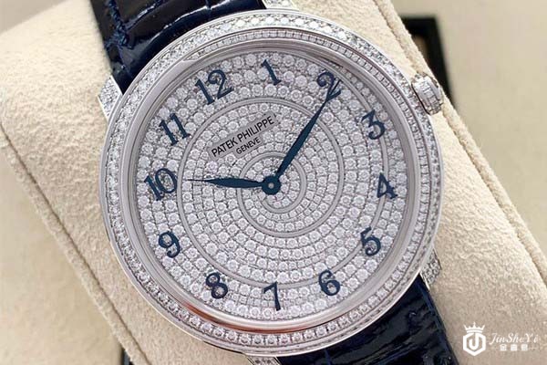 95新百达翡丽古典表系列4978/400G-001腕表表盘图