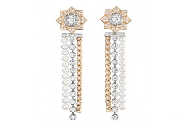 香奈儿LE PARIS RUSSE DE CHANEL臻品珠宝系列 Médaille Solaire耳环展示图 香奈儿LE PARIS RUSSE DE CHANEL臻品珠宝系列 Médaille Solaire耳环展示图