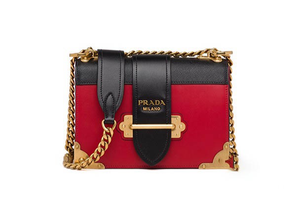 普拉达皮革单肩包展示图