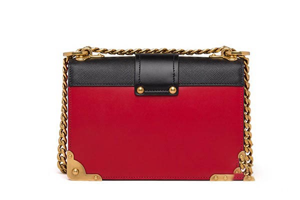 普拉达皮革单肩包展示图