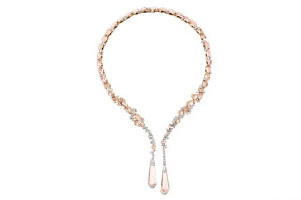 宝诗龙Hôtel de la Lumière光之殿堂高级订制珠宝系列Halo Delilah光晕流苏项链展示图