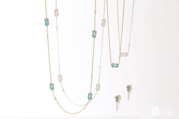 斐登ChanceInfinie系列玫瑰金绿松石色涂漆钻石长项链、项链、耳环、手链及戒指展示图