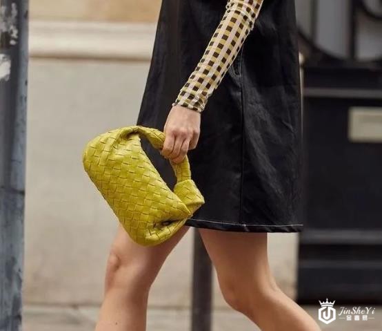 有回收奢侈品包包的吗