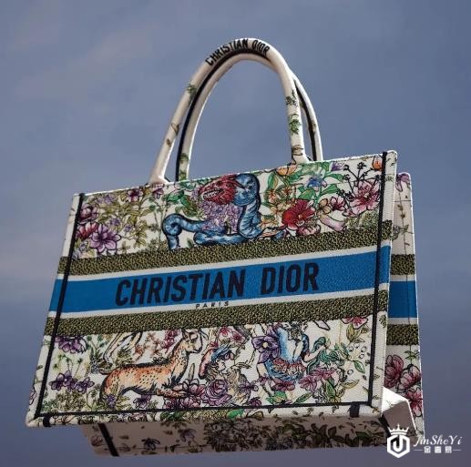 奢侈品包高价回收