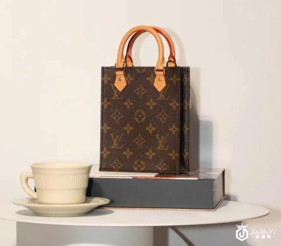 奢侈品包回收店