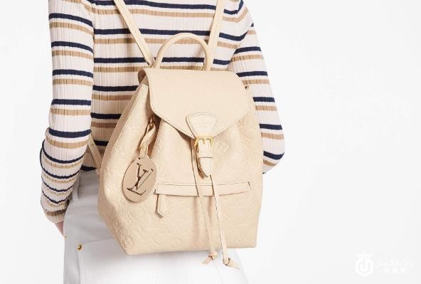 LV包包回收在哪里,LV双肩包鉴定看细节! LV包包回收在哪里,LV双肩包鉴定看细节!