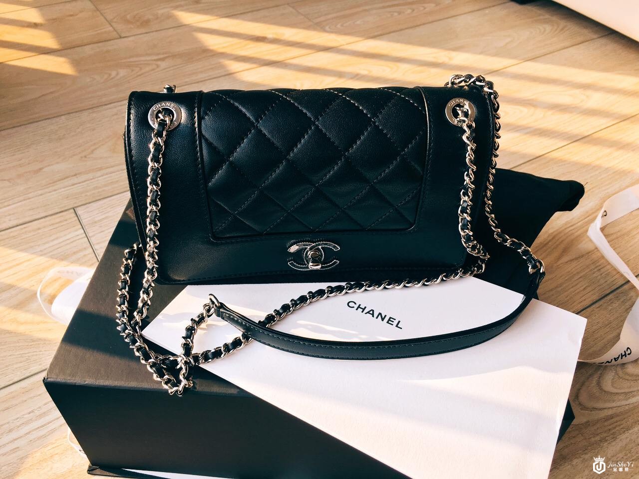 香奈儿2.55包包回收值钱