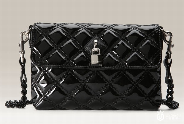 香奈儿2.55包包回收值钱