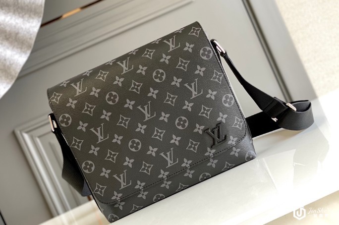 天津LV男士商务手提包回收