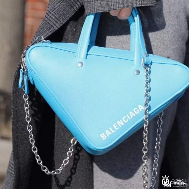 巴黎世家包包二手回收价格