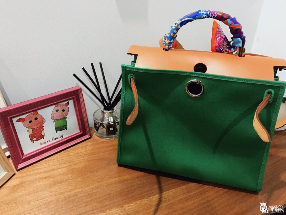 爱马仕橙色菜篮子22手提包回收