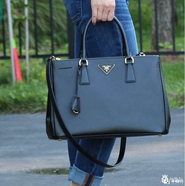 普拉达包包二手回收市场报价