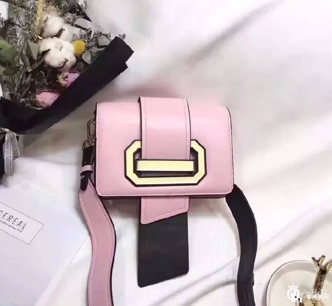 普拉达包包回收好