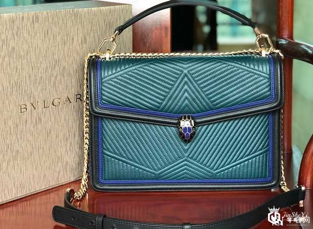 宝格丽经典蛇头包包回收