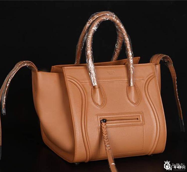 普拉达杀手包回收