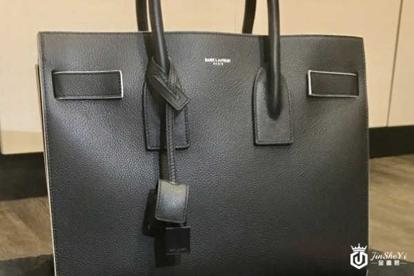 圣罗兰风琴包包回收折扣