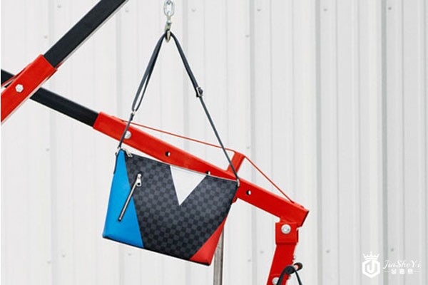 LV男士挎包回收