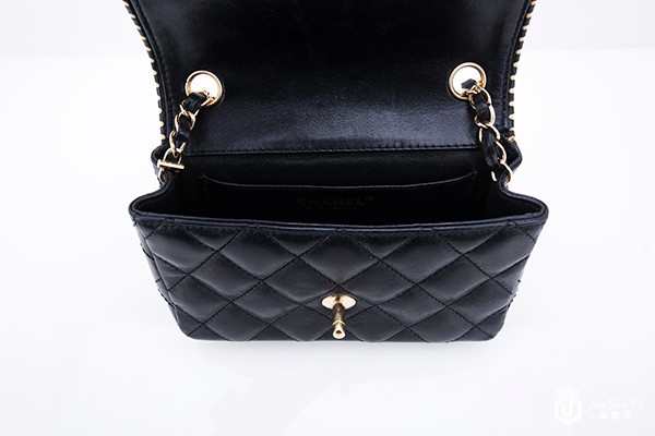 全新香奈儿包包回收价格几折