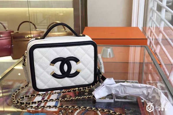 香奈儿的相机包回收价格