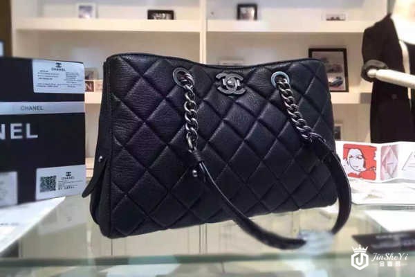 鹿皮香奈儿手提包的回收价格