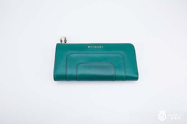 宝格丽包包回收价值怎么样?二手市场该怎么回收,金奢易网