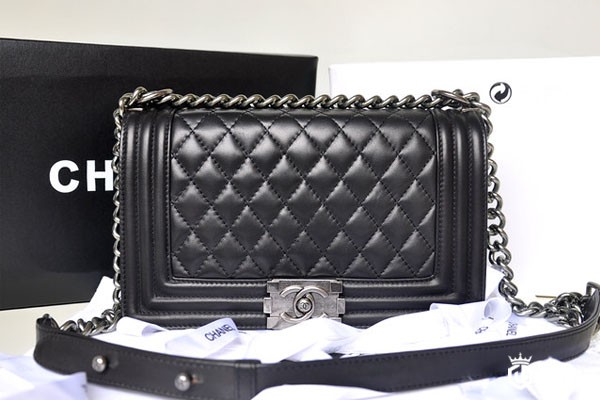 le boy香奈儿链条包的回收价格 le boy香奈儿链条包的回收价格