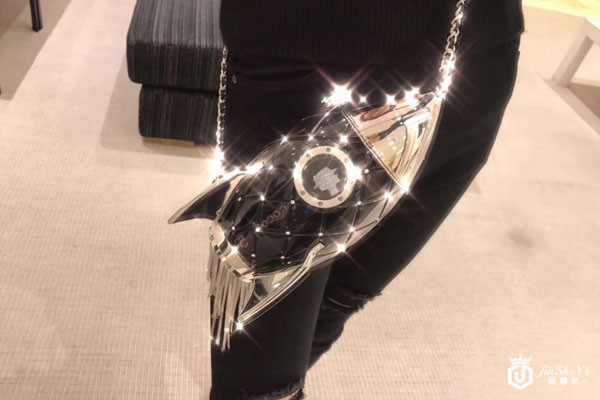 香奈儿新款包包回收 香奈儿新款包包回收