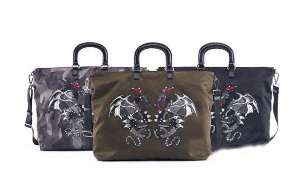 普拉达尼龙包回收