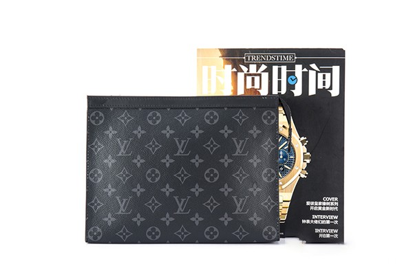 LV手拿包回收吗，回收一般什么价格？